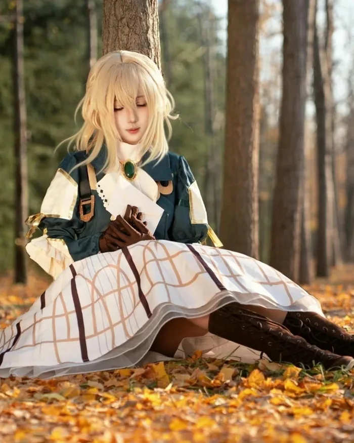 Mê mẩn với 165+ ảnh Violet Evergarden cosplay đầy cảm xúc