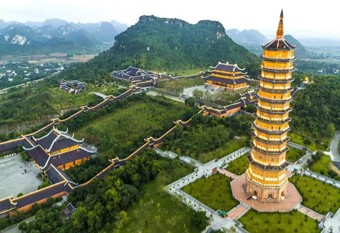 Vẻ đẹp toàn cảnh chùa Bái Đính - Nơi linh thiêng vùng đất Phật