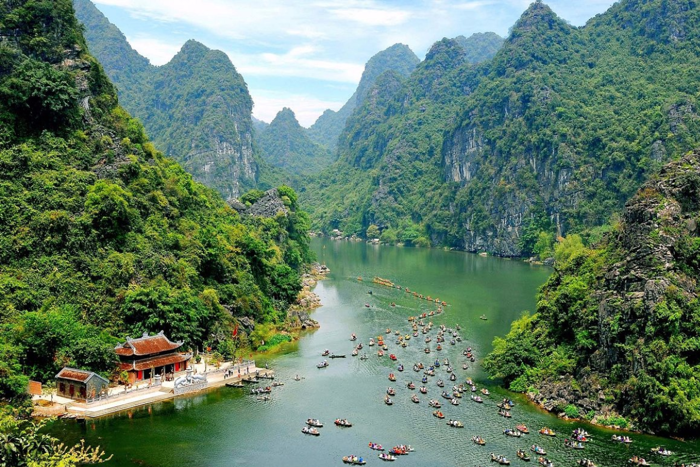 Tràng An Bái Đính: Hành trình hòa mình vào thiên nhiên và tâm linh
