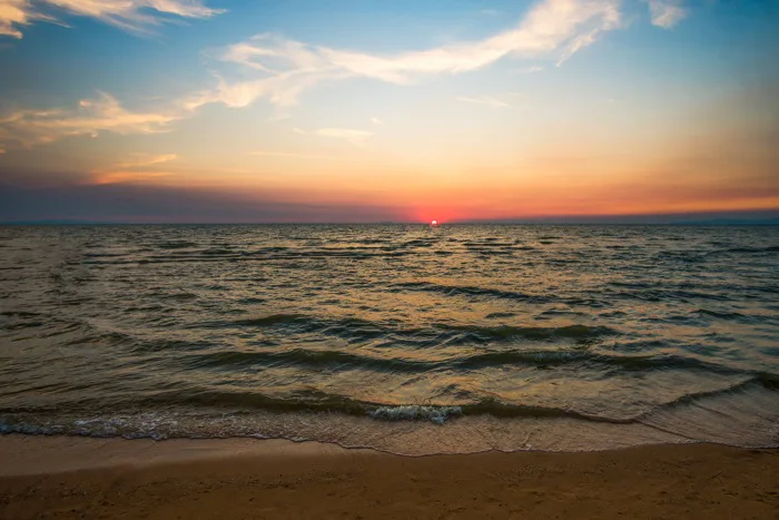 hình ảnh : bờ biển, phong cảnh, Bờ biển, Nước, thiên nhiên, ngoài trời,  cát, đại dương, Đường chân trời, Hình bóng, ánh sáng, đám mây, Bầu trời,  ánh sáng mặt trời,