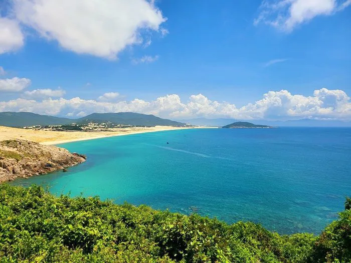 3 tips cực hay để chụp cảnh bình minh trên biển khi hiking Cực Đông - To  Ong Adventure