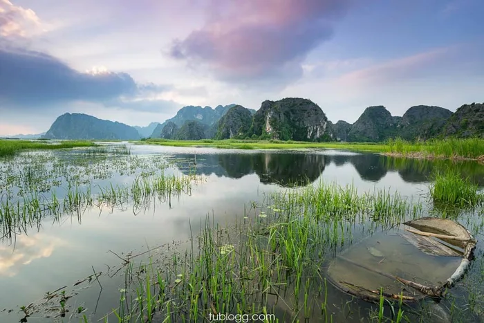 Nếu yêu thiên nhiên và muốn đắm chìm trong khung cảnh bình yên của vùng  sông nước, Ninh Bình chính là điểm đến tuyệt vời dành cho bạn