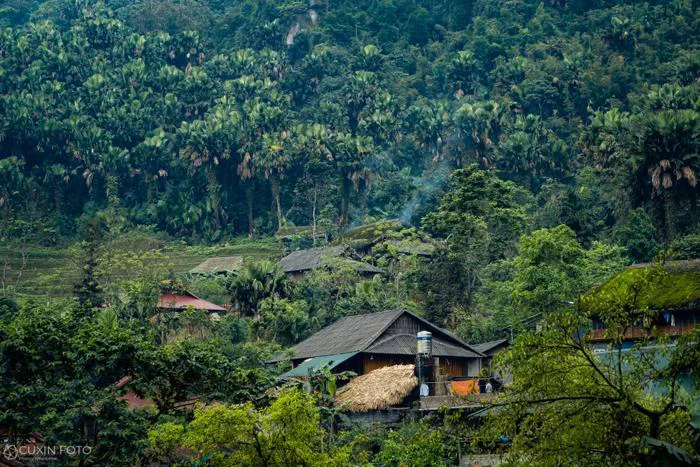 Khung cảnh yên bình, đẹp như tranh nơi bản làng ở Hà Giang | Báo Dân trí