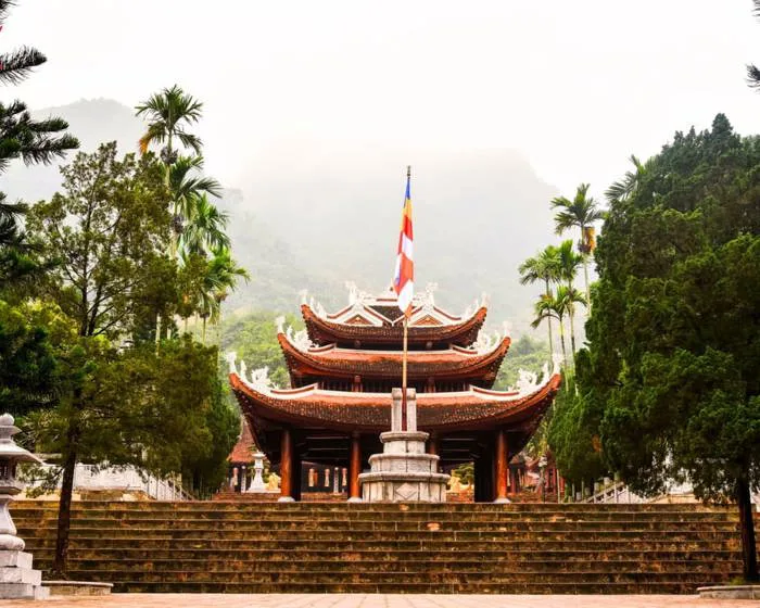 Tổng hợp kinh nghiệm đi du lịch chùa Hương từ A - Z | Green SM