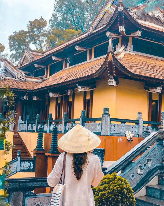 Chiêm bái chùa Hương: Vùng “đất thiêng” nổi tiếng bao đời tại Hà Nội
