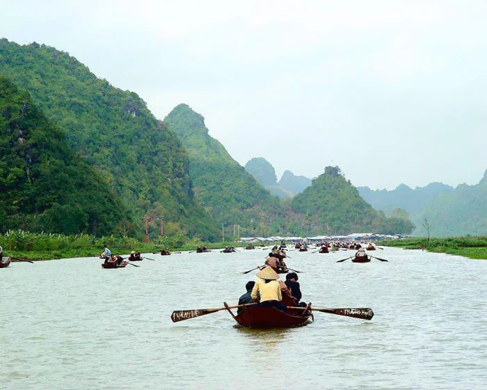 Tổng hợp kinh nghiệm đi du lịch chùa Hương từ A - Z | Green SM