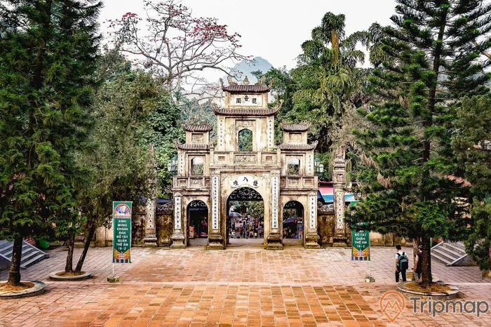 Khu du lịch thắng cảnh Hương Sơn (Chùa Hương) - chỉ dẫn du lịch Khu du lịch  thắng cảnh Hương Sơn (Chùa Hương) ,H. Mỹ Đức, Thủ đô Hà Nội - TRIPMAP