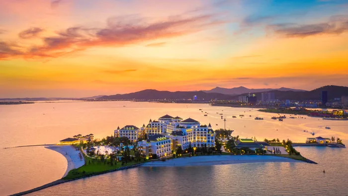 Cẩm nang du lịch đảo Ngọc Vừng – hòn ngọc thô trên biển Quảng Ninh – VinWonders Cẩm nang du lịch đảo Ngọc Vừng – hòn ngọc thô trên biển Quảng Ninh – VinWonders