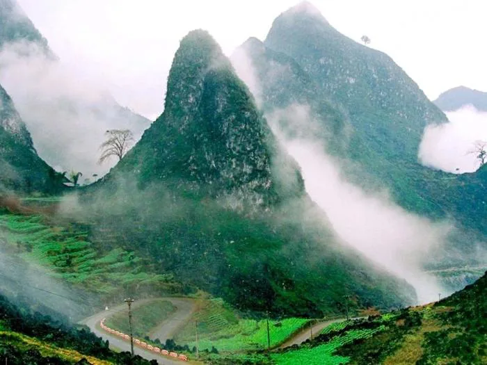 Khám phá ngay vẻ đẹp thiên nhiên hùng vĩ tại vùng đất Hà Giang