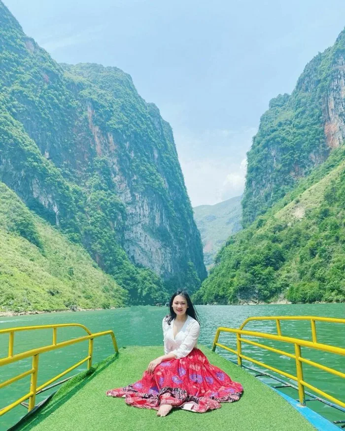 Hẻm Tu Sản Hà Giang – Vẻ Đẹp Hùng Vĩ Bên Dòng Sông Nho Quế - Ecotour Hẻm Tu Sản Hà Giang – Vẻ Đẹp Hùng Vĩ Bên Dòng Sông Nho Quế - Ecotour