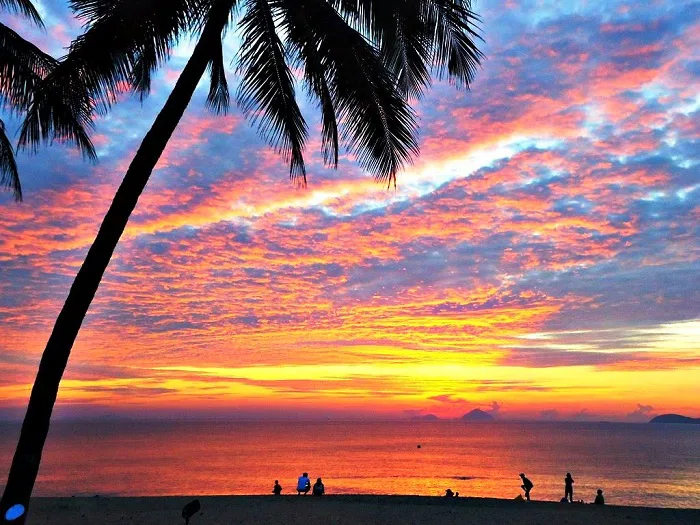 Địa điểm ngắm hoàng hôn Nha Trang - 9 TỌA ĐỘ view đẹp nhất