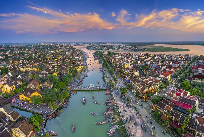 Chiêm ngưỡng cảnh đẹp Hội An nhìn từ góc nhìn trên cao mới lạ