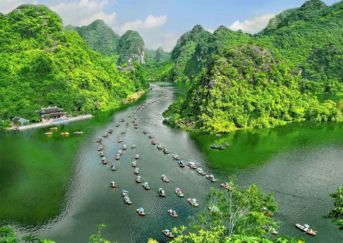 Khám phá vẻ đẹp miền Bắc Việt Nam: Những điểm đến không thể bỏ qua