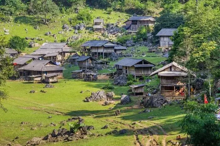 Khám phá các bản ở Mộc Châu: Mộc mạc và đẹp giản dị