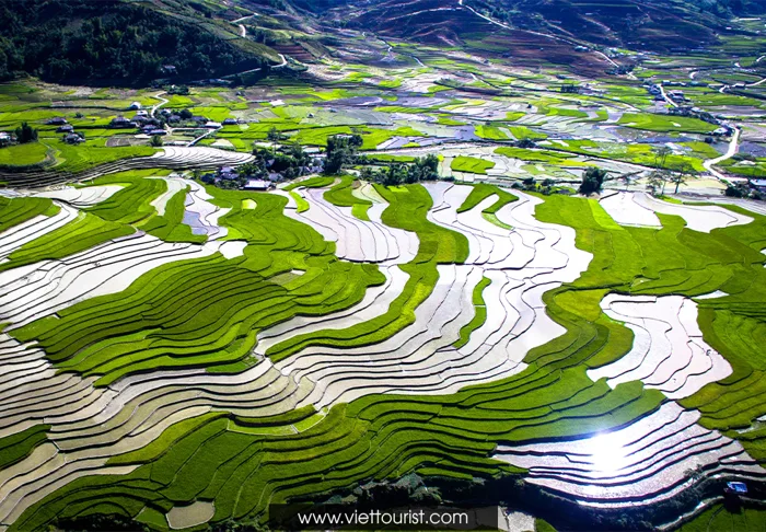RỦ NHAU ĐI NGẮM MÙA NƯỚC ĐỔ TÂY BẮC RỦ NHAU ĐI NGẮM MÙA NƯỚC ĐỔ TÂY BẮC