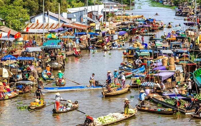 Du lịch miền Tây mùa nước nổi: 8 địa điểm nhất định phải đến