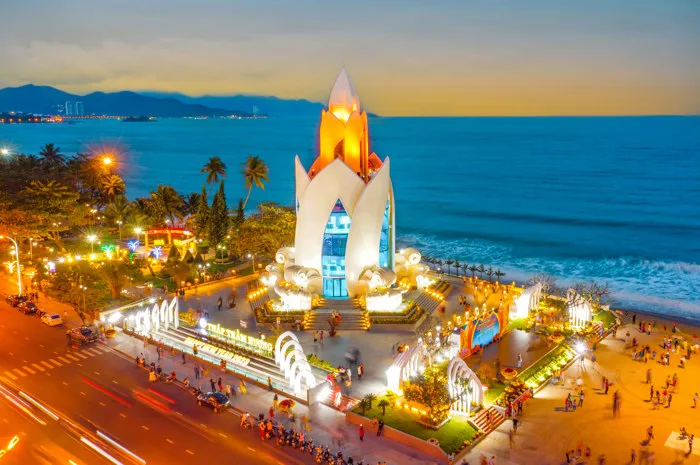 Nha Trang lộng lẫy về đêm - Báo Khánh Hòa điện tử Nha Trang lộng lẫy về đêm - Báo Khánh Hòa điện tử