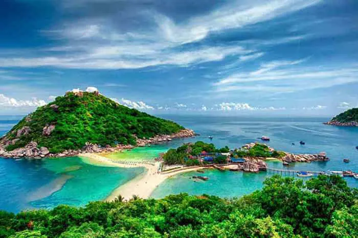 Tổng hợp 30 địa điểm du lịch Nha Trang đẹp và nổi tiếng nhất 2025 Tổng hợp 30 địa điểm du lịch Nha Trang đẹp và nổi tiếng nhất 2025