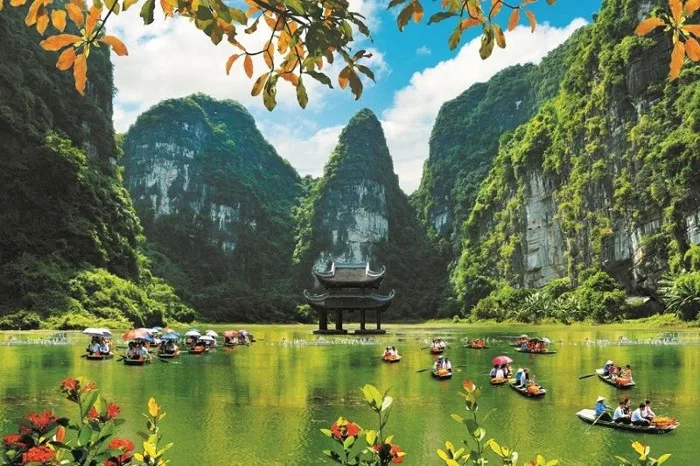 Du lịch Ninh Bình mùa thu: Trải nghiệm cảnh đẹp non nước hữu tình
