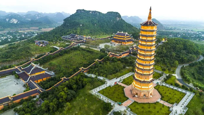 5 địa điểm du lịch Ninh Bình đẹp như tiên cảnh - SAKOS