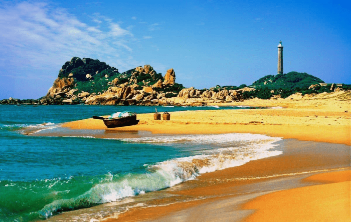 11 bãi biển Phan Thiết đẹp mê mẩn khiến bạn muốn “đi ngay lập tức” –  VinWonders