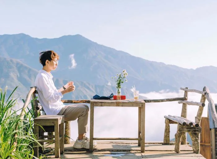 Thiên đường mây' Tà Xùa đẹp thơ mộng qua góc nhìn của tuổi thanh xuân