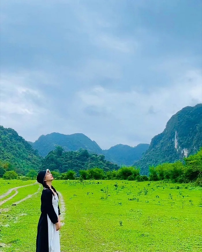 Những thảo nguyên đẹp ở Việt Nam xanh mướt, cảnh đẹp 'rụng tim'