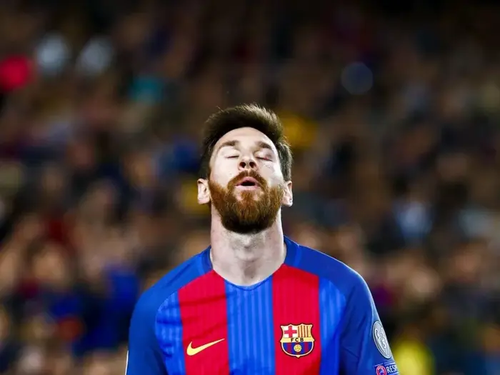 Cười té ghế với bộ sưu tập ảnh Messi meme cực chất