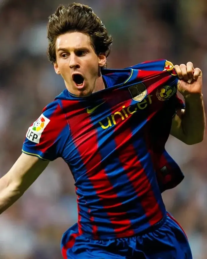 Bộ ảnh meme Messi hài hước khiến dân mạng thích thú