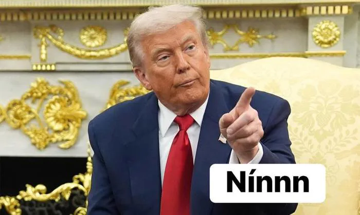 Meme nín của tổng thống Donal Trump đang chỉ tay – TVMeme