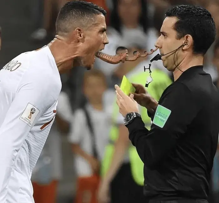 Tổng hợp ảnh meme Ronaldo đang gây bão mạng xã hội