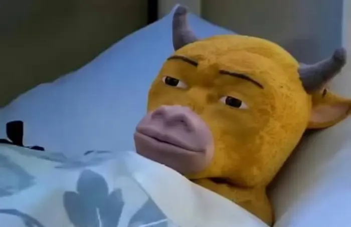 Chú bò 'xấu tệ' trong phim 'Ngưu Lai' thành meme, thú bông bán hơn vạn chiếc